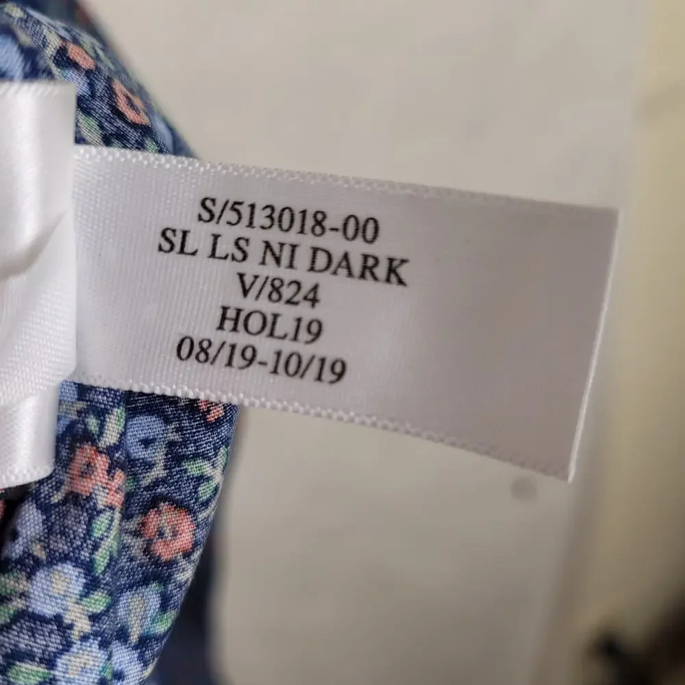 Banana Republic blue ditzy floral button up slim fit Size small long sleeved